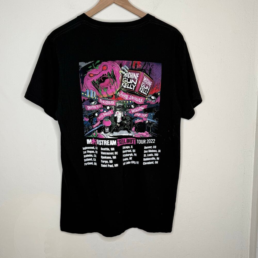 Machine Gun Kelly Mainstream‎ Sellout Tour Tee Large Black Punk Emo Band Shirt - Picture 2 of 9
